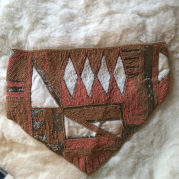 Beaded western collar with linen back